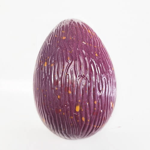 Our take on a classic marshmallow egg.  White chocolate shell filled with passionfruit marshmallow  and a layer of raspberry jelly and passionfruit curd.